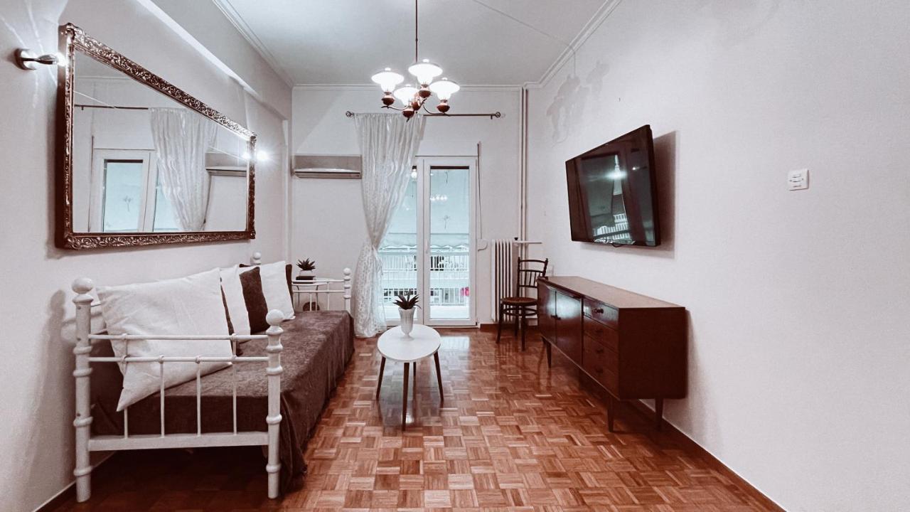 Vintage 2-Bedroom Apt In The Heart Of The City Aten Exteriör bild
