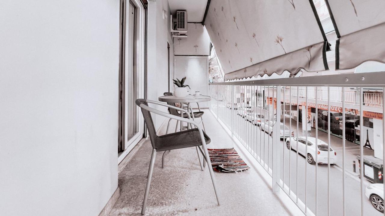 Vintage 2-Bedroom Apt In The Heart Of The City Aten Exteriör bild