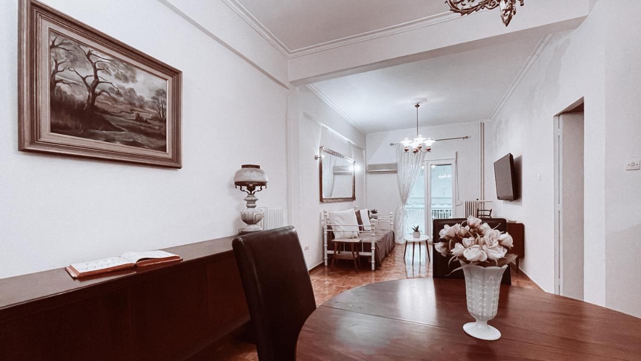 Vintage 2-Bedroom Apt In The Heart Of The City Aten Exteriör bild