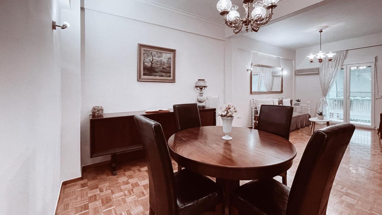 Vintage 2-Bedroom Apt In The Heart Of The City Aten Exteriör bild