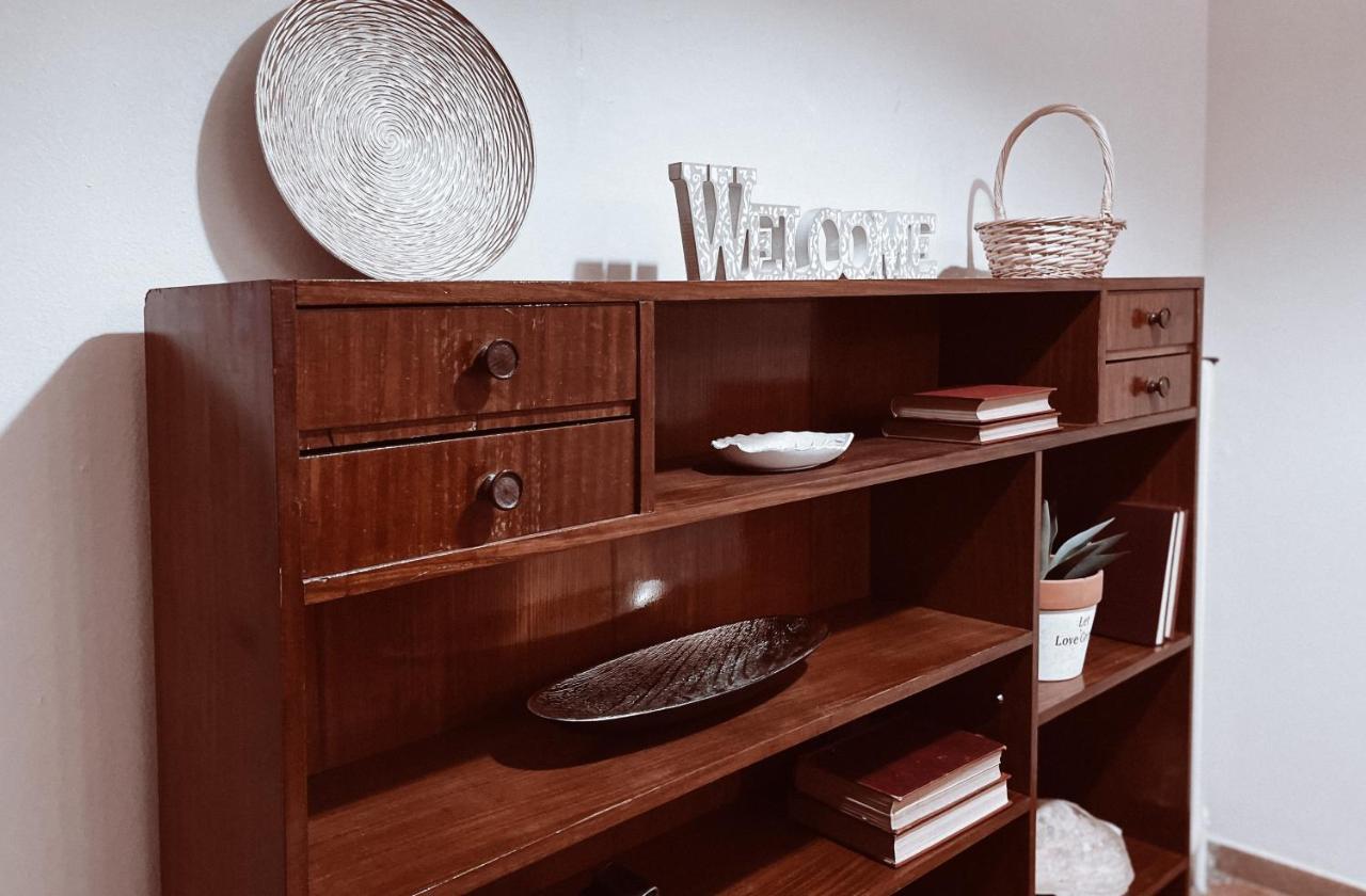 Vintage 2-Bedroom Apt In The Heart Of The City Aten Exteriör bild
