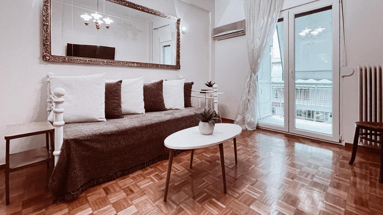 Vintage 2-Bedroom Apt In The Heart Of The City Aten Exteriör bild