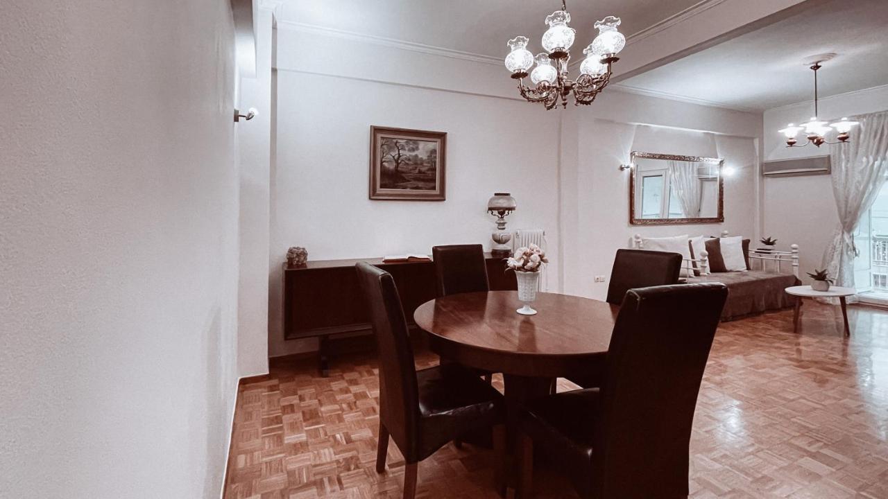 Vintage 2-Bedroom Apt In The Heart Of The City Aten Exteriör bild